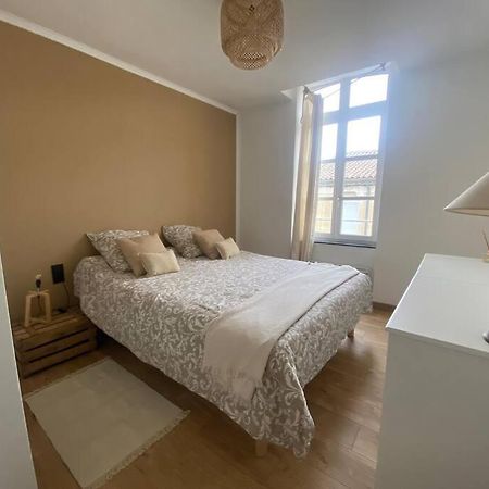 White Wood Apartment Нарбон Екстериор снимка