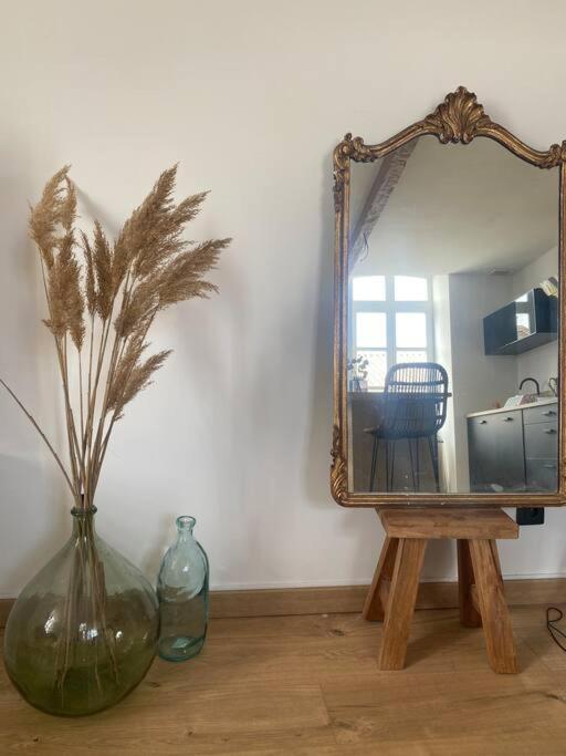 White Wood Apartment Нарбон Екстериор снимка